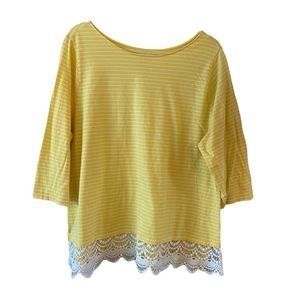 St. John’s Bay 3/4 sleeve top w/stripes & lace hem